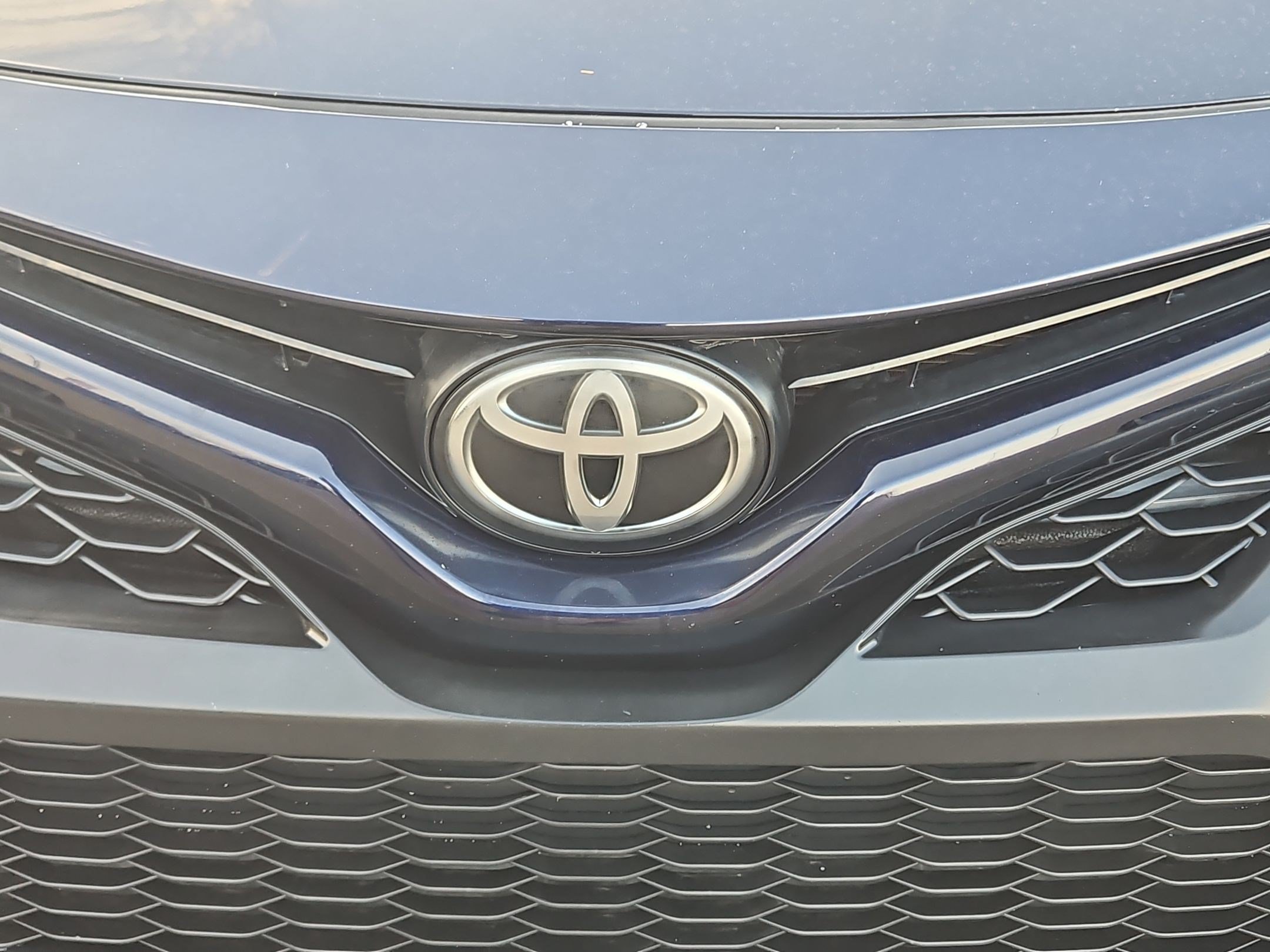 Used 2021 Toyota Camry SE w/ Convenience Package FWD image 13