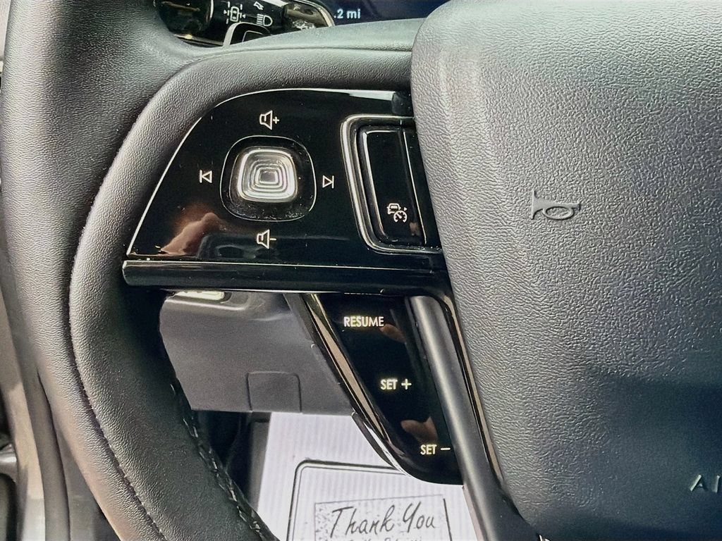 Used 2025 Lincoln Corsair AWD w/ Equipment Group 101A image 12