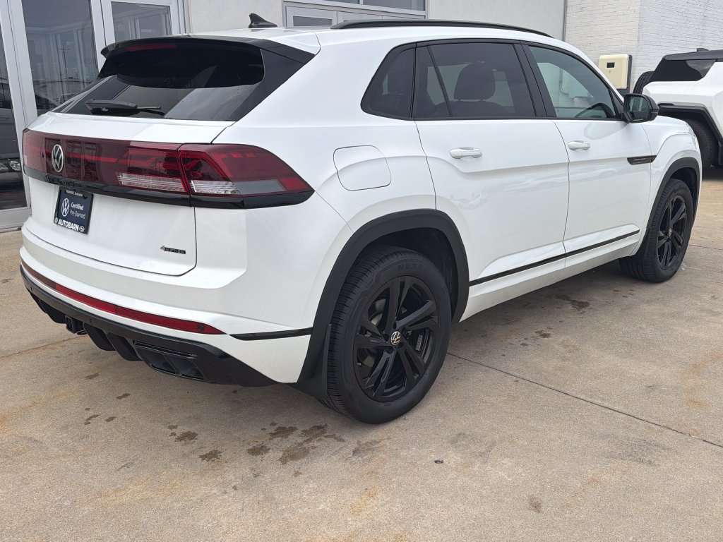 Certified 2026 Volkswagen Atlas Cross Sport SEL R-Line AWD/4WD image 7