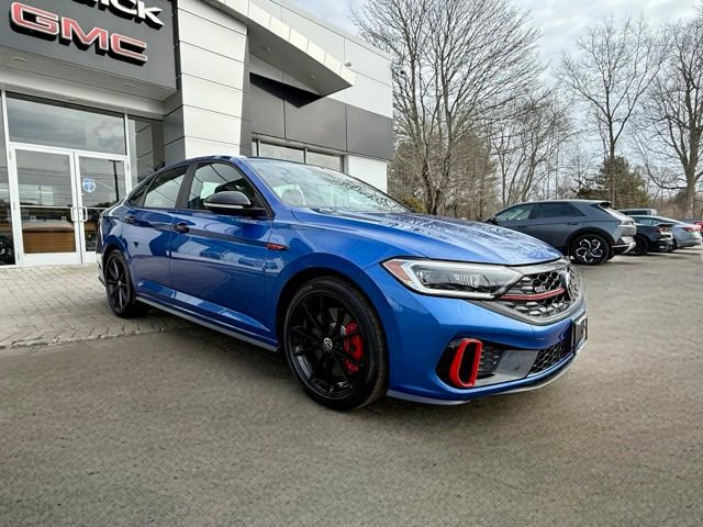 Used 2024 Volkswagen Jetta GLI 40th Anniversary Edition image 6