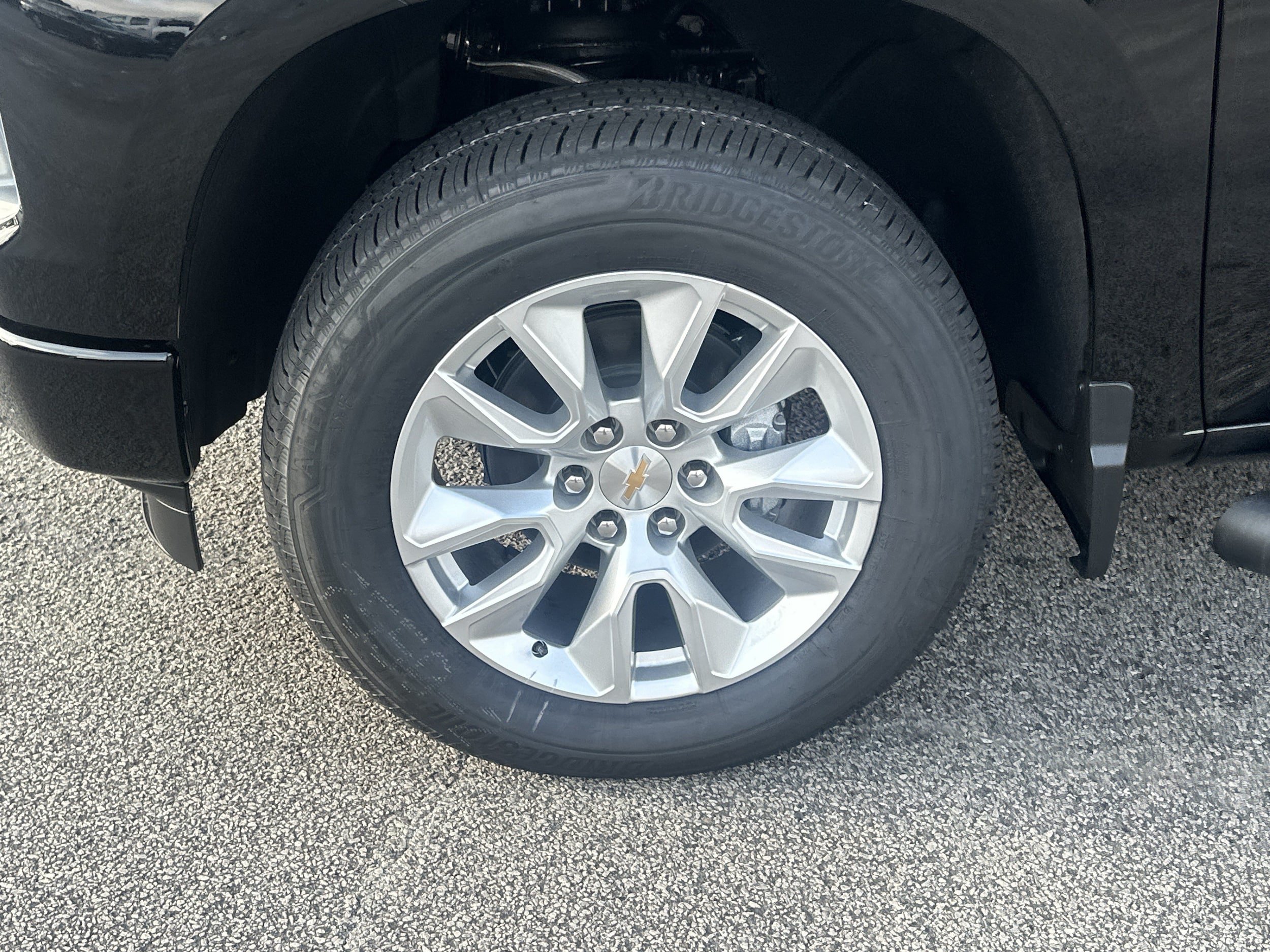 New 2026 Chevrolet Silverado 1500 Custom RWD image 11