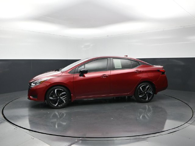 Certified 2025 Nissan Versa SR w/ Trunk Package FWD image 3