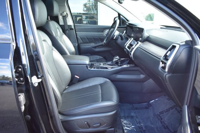 Used 2023 Kia Sorento EX AWD/4WD image 49