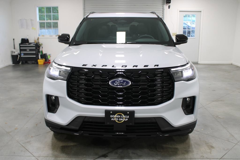 New 2026 Ford Explorer ST-Line w/ ST-Line Street Pack AWD/4WD video 2