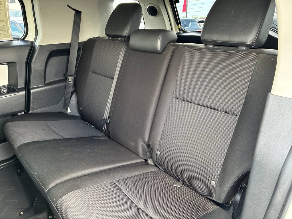 Used 2014 Toyota FJ Cruiser 4WD w/ Upgrade Package image 16