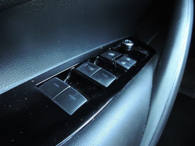 Used 2019 Toyota Corolla SE FWD image 25