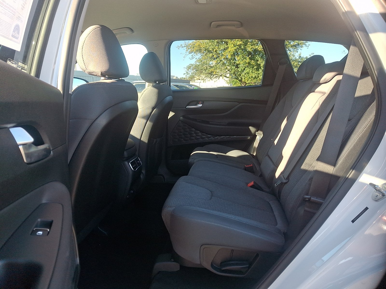 Certified 2023 Hyundai Santa Fe SEL AWD/4WD image 11