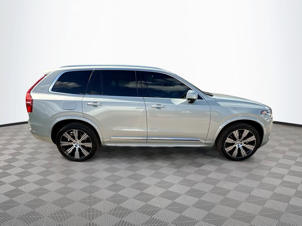Used 2022 Volvo XC90 T6 Inscription w/ Lounge Package image 5
