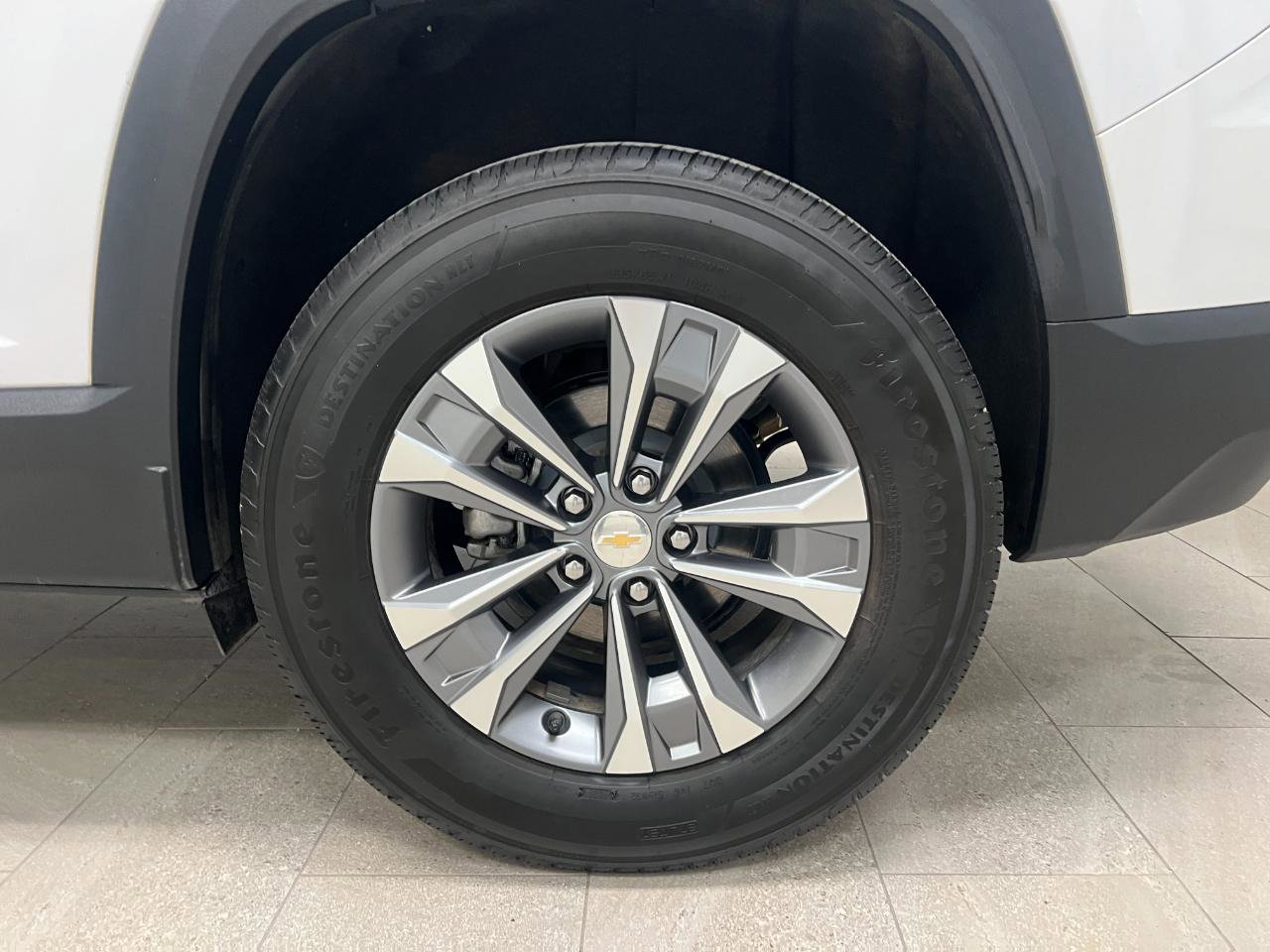 Used 2025 Chevrolet Equinox LT image 69