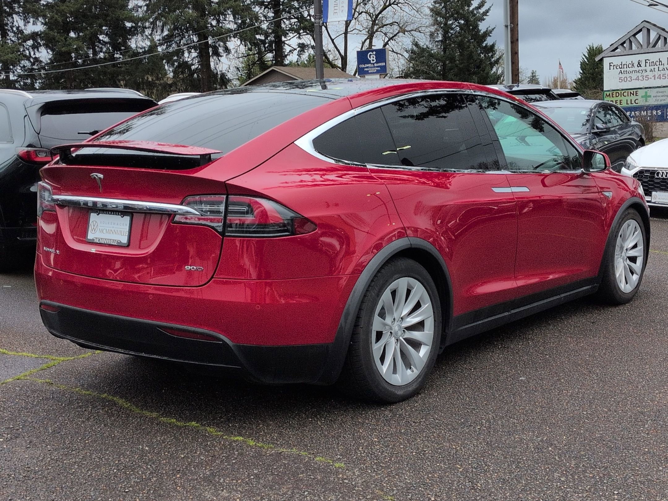 Used 2016 Tesla Model X 90D image 5