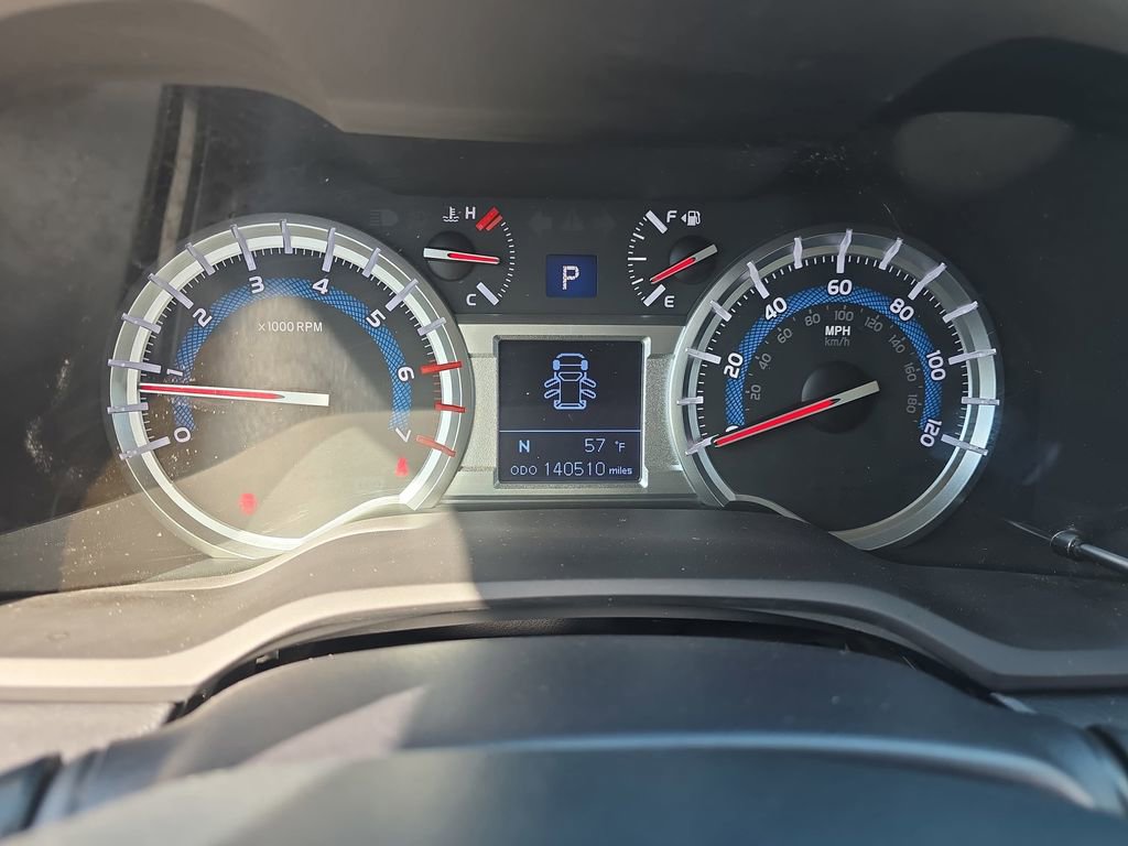 Used 2014 Toyota 4Runner Limited AWD/4WD image 21