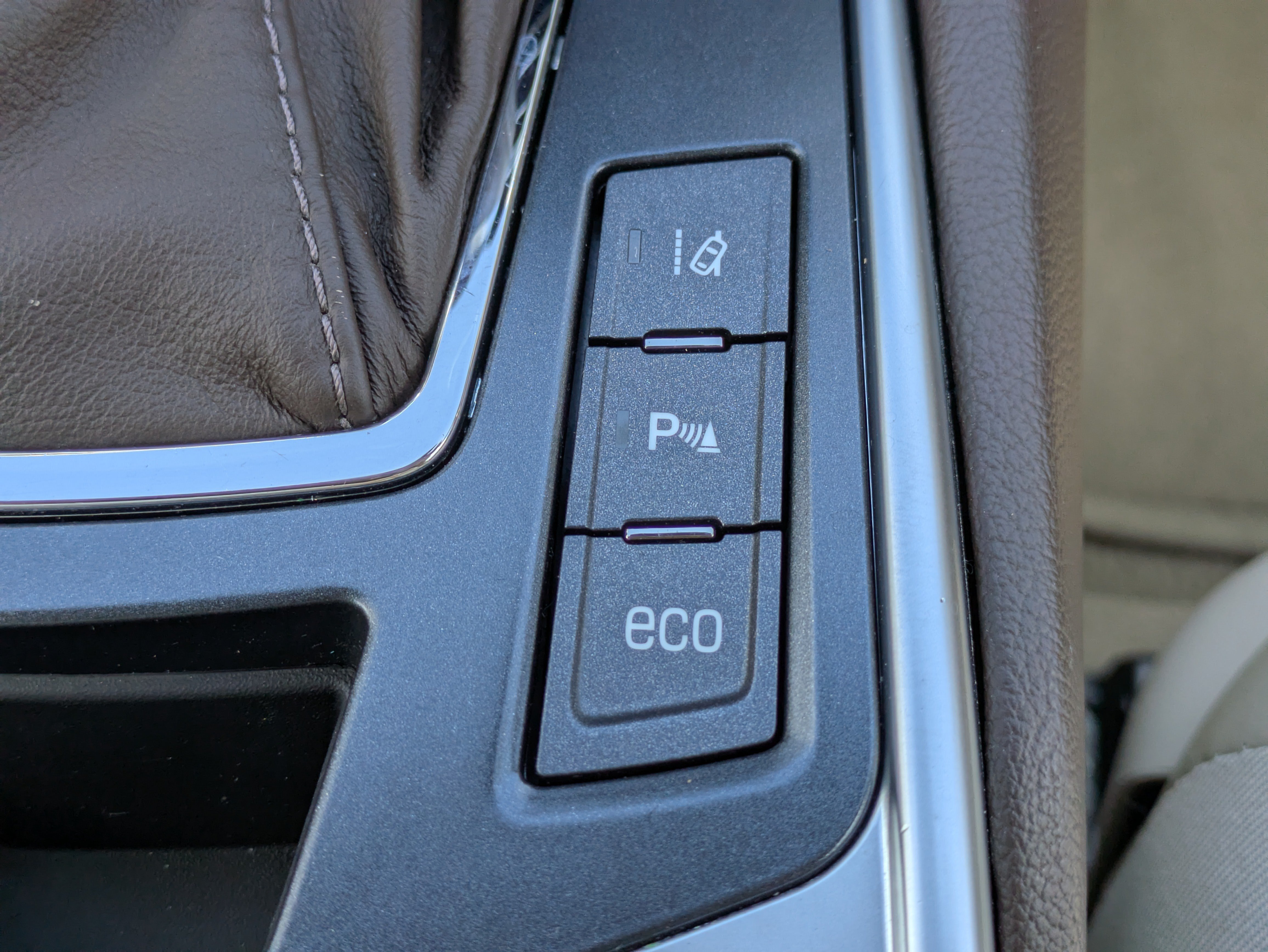 Used 2016 Cadillac SRX Premium FWD image 29