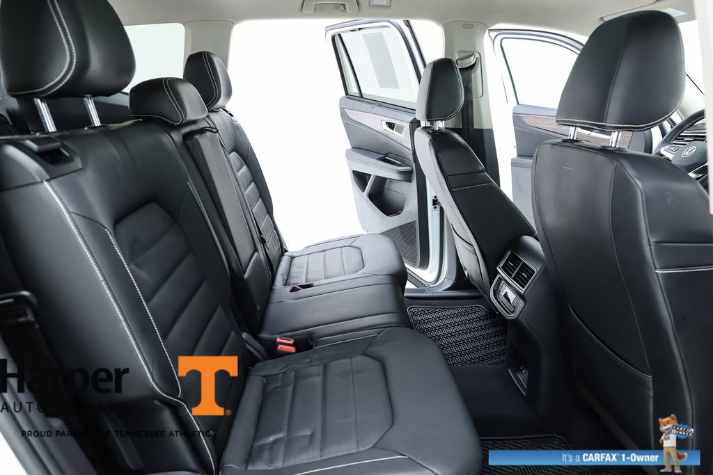 Used 2024 Volkswagen Atlas SEL AWD/4WD image 78