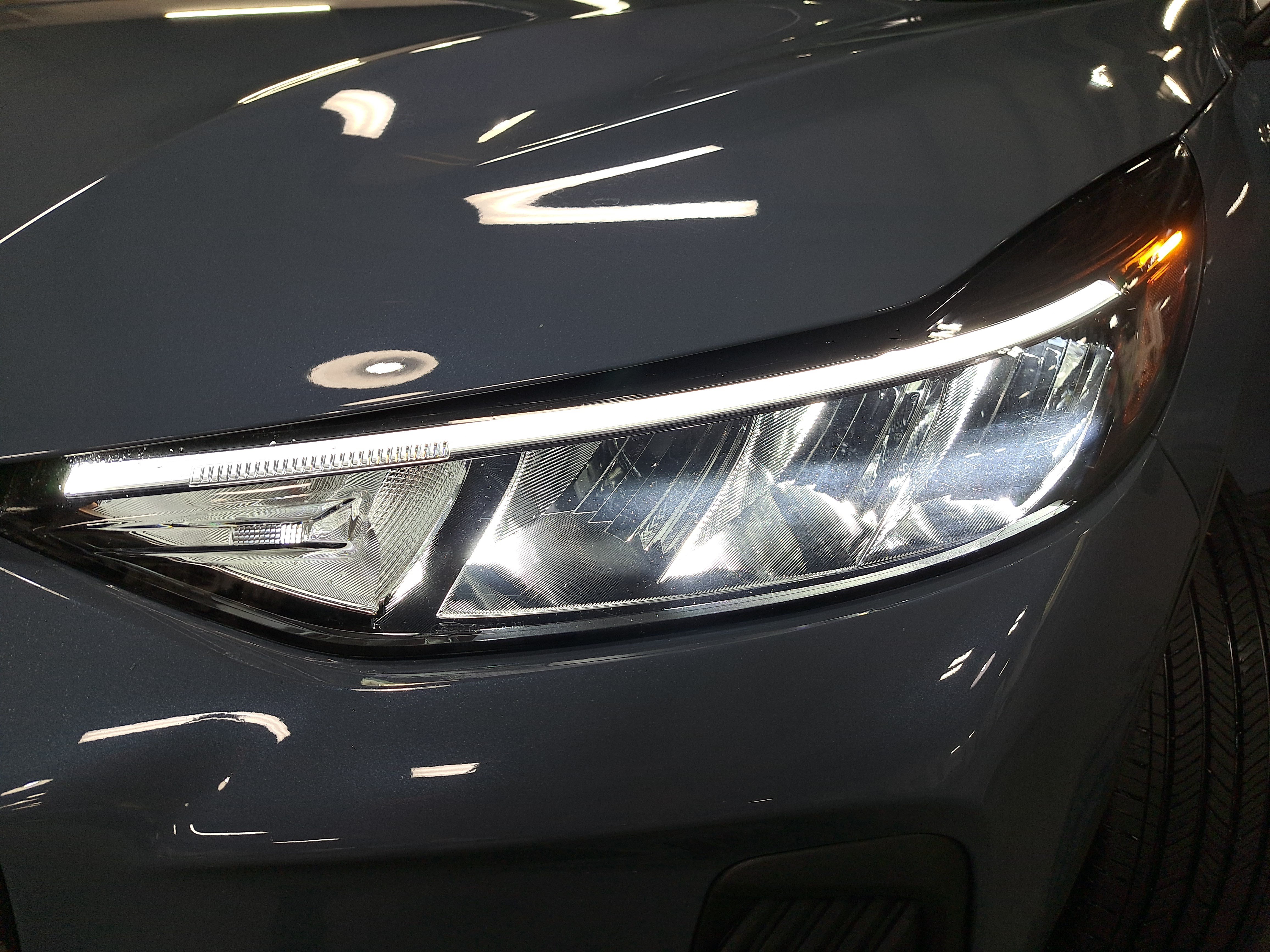 Used 2025 Ford Escape ST-Line FWD image 30