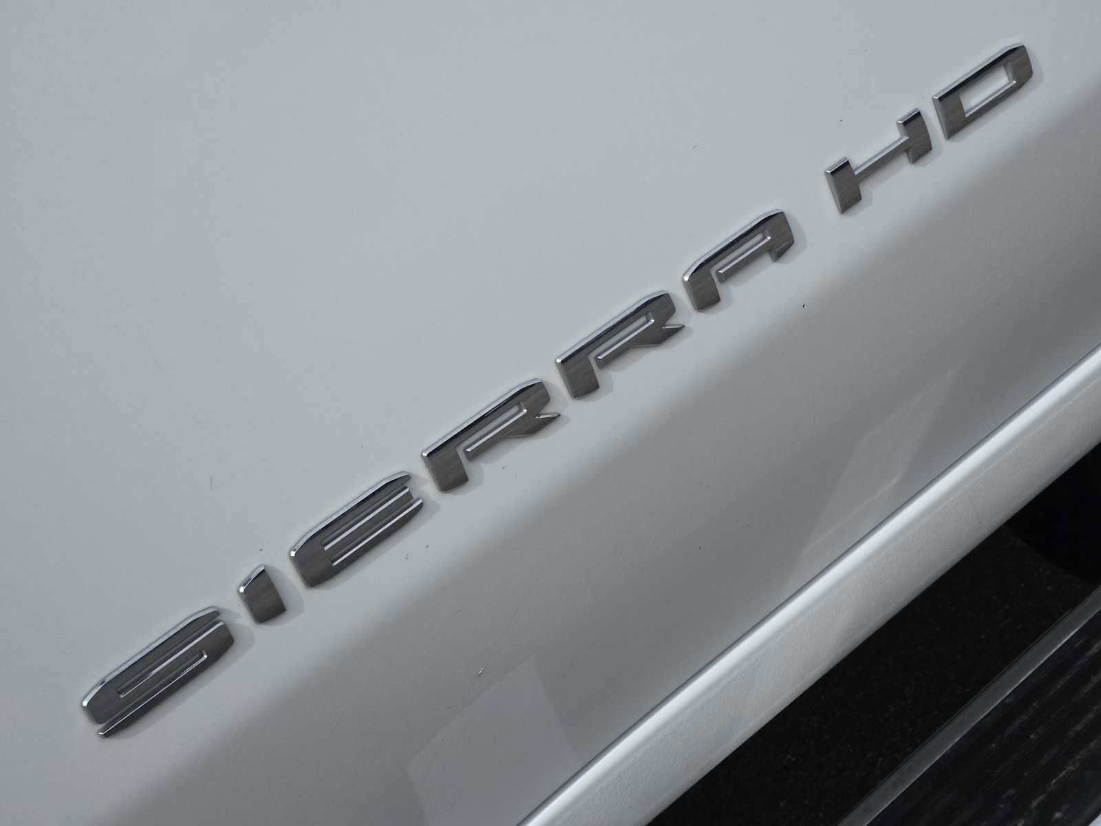 Certified 2025 GMC Sierra 2500 SLT w/ SLT Convenience Package AWD/4WD image 11