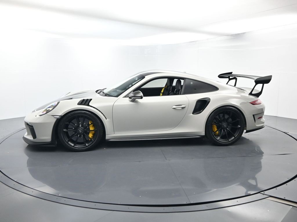Used 2019 Porsche 911 GT3 RS image 2