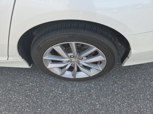 Used 2021 Honda Accord LX image 18