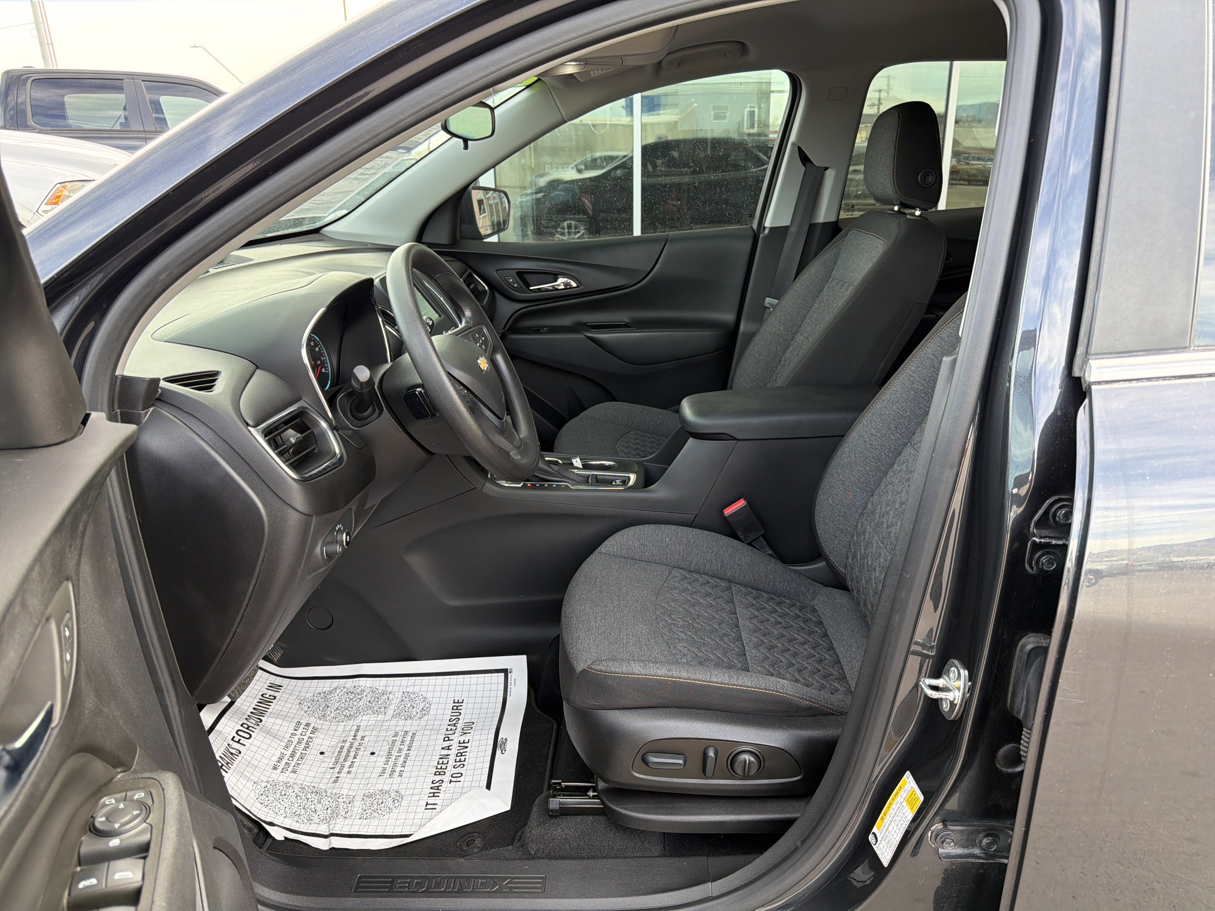 Used 2023 Chevrolet Equinox LT image 14