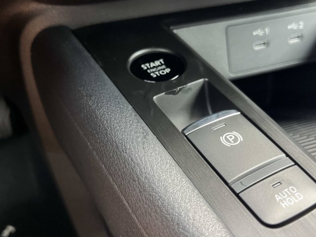 New 2026 Nissan Kicks S FWD image 27