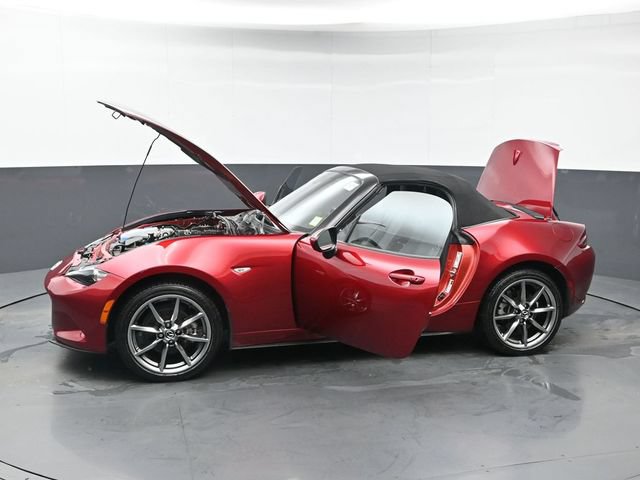 Used 2023 MAZDA MX-5 Miata Grand Touring w/ Weather Package RWD image 44