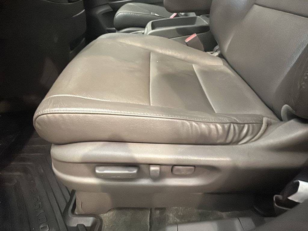 Used 2015 Honda Odyssey EX-L image 10