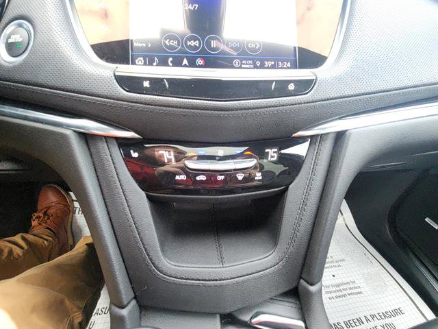 Used 2023 Cadillac XT5 Premium Luxury w/ Technology Package image 32