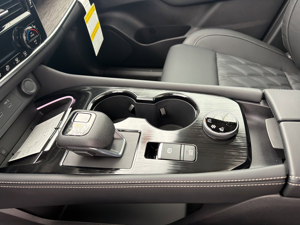 New 2026 Nissan Rogue Platinum w/ Tech Package image 27