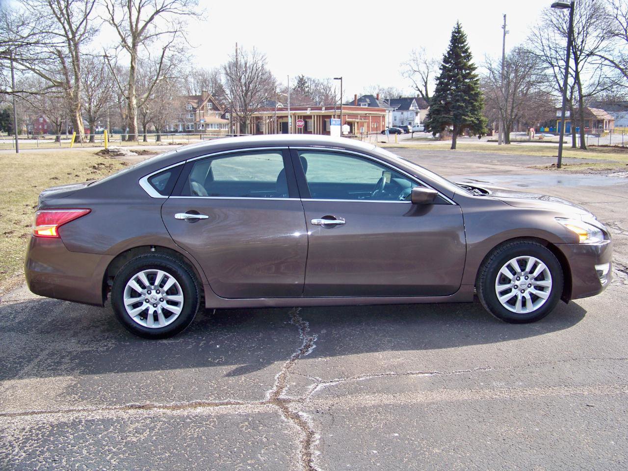 Used 2013 Nissan Altima 2.5 S image 5