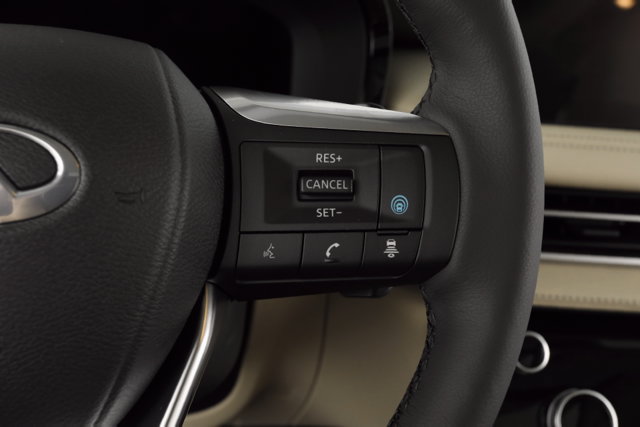 Used 2025 INFINITI QX60 Luxe AWD/4WD image 31