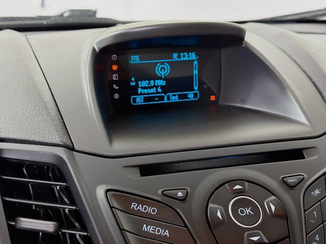 Used 2016 Ford Fiesta SE w/ Cold Weather Package FWD image 16
