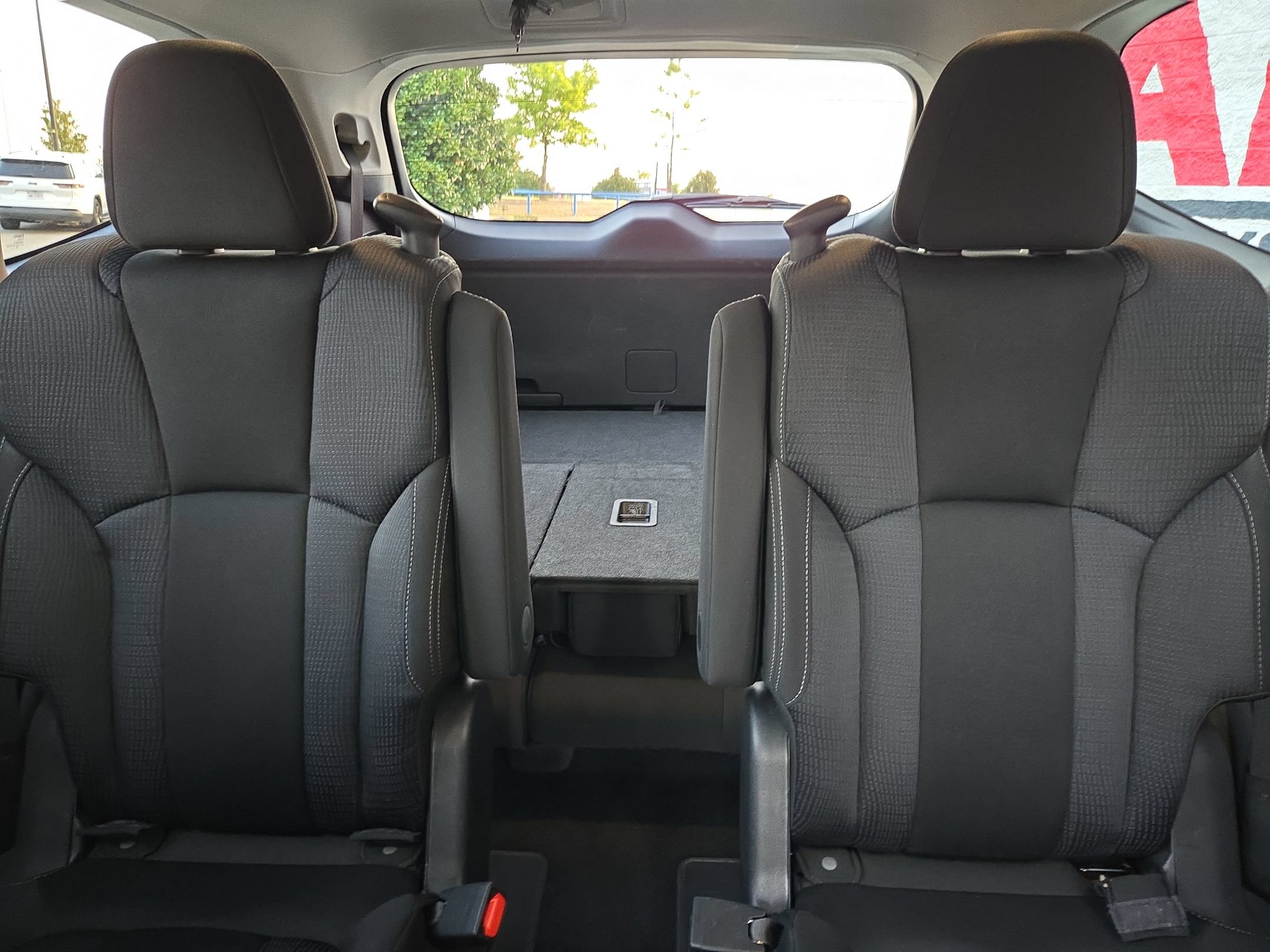 Used 2025 Subaru Ascent Premium AWD/4WD image 13
