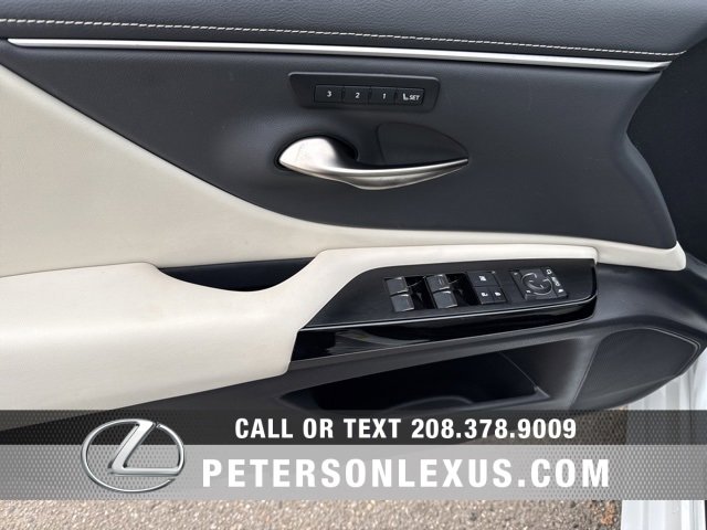 Used 2024 Lexus ES 300h w/ Premium Package image 22