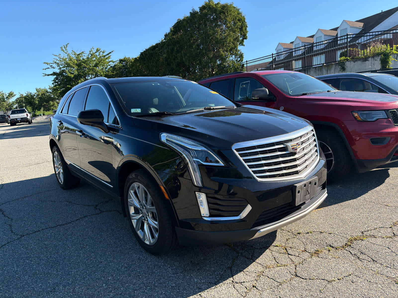Used 2017 Cadillac XT5 Platinum AWD/4WD image 3