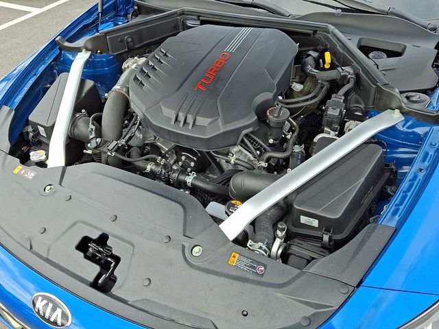 Used 2021 Kia Stinger GT2 image 30