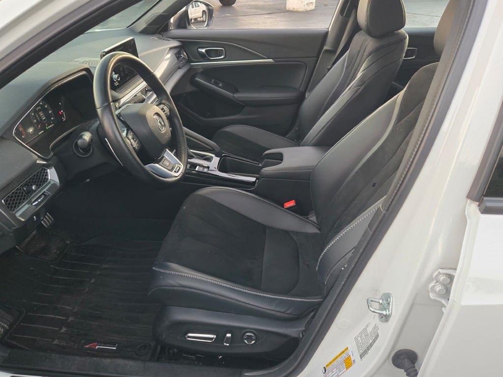 Used 2025 Acura Integra A-Spec w/ Technology Package FWD image 20