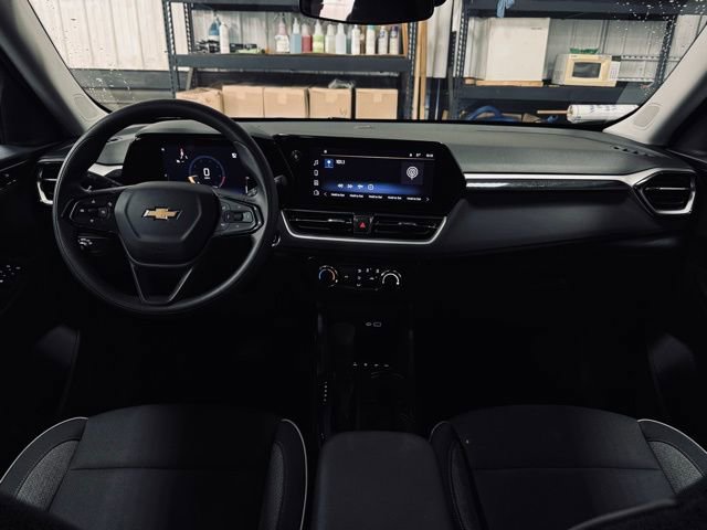 Used 2025 Chevrolet TrailBlazer LT image 19