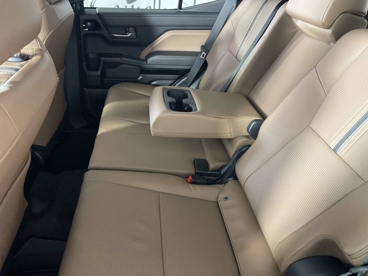New 2026 Toyota 4Runner Limited AWD/4WD image 23