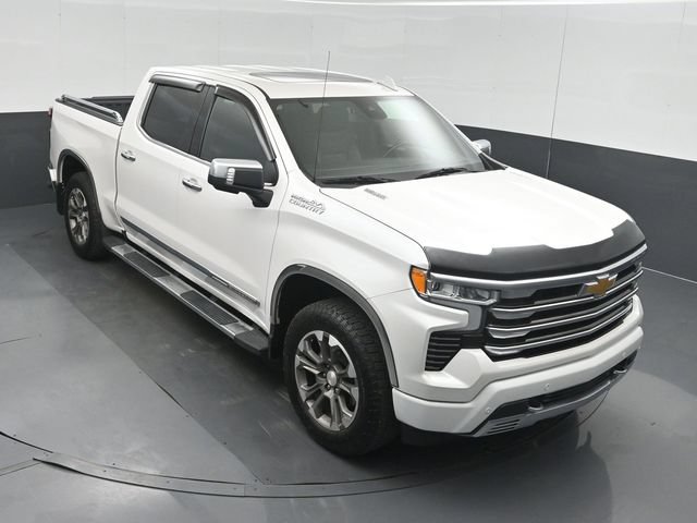 Used 2024 Chevrolet Silverado 1500 High Country w/ Z71 Off-Road Package AWD/4WD image 45