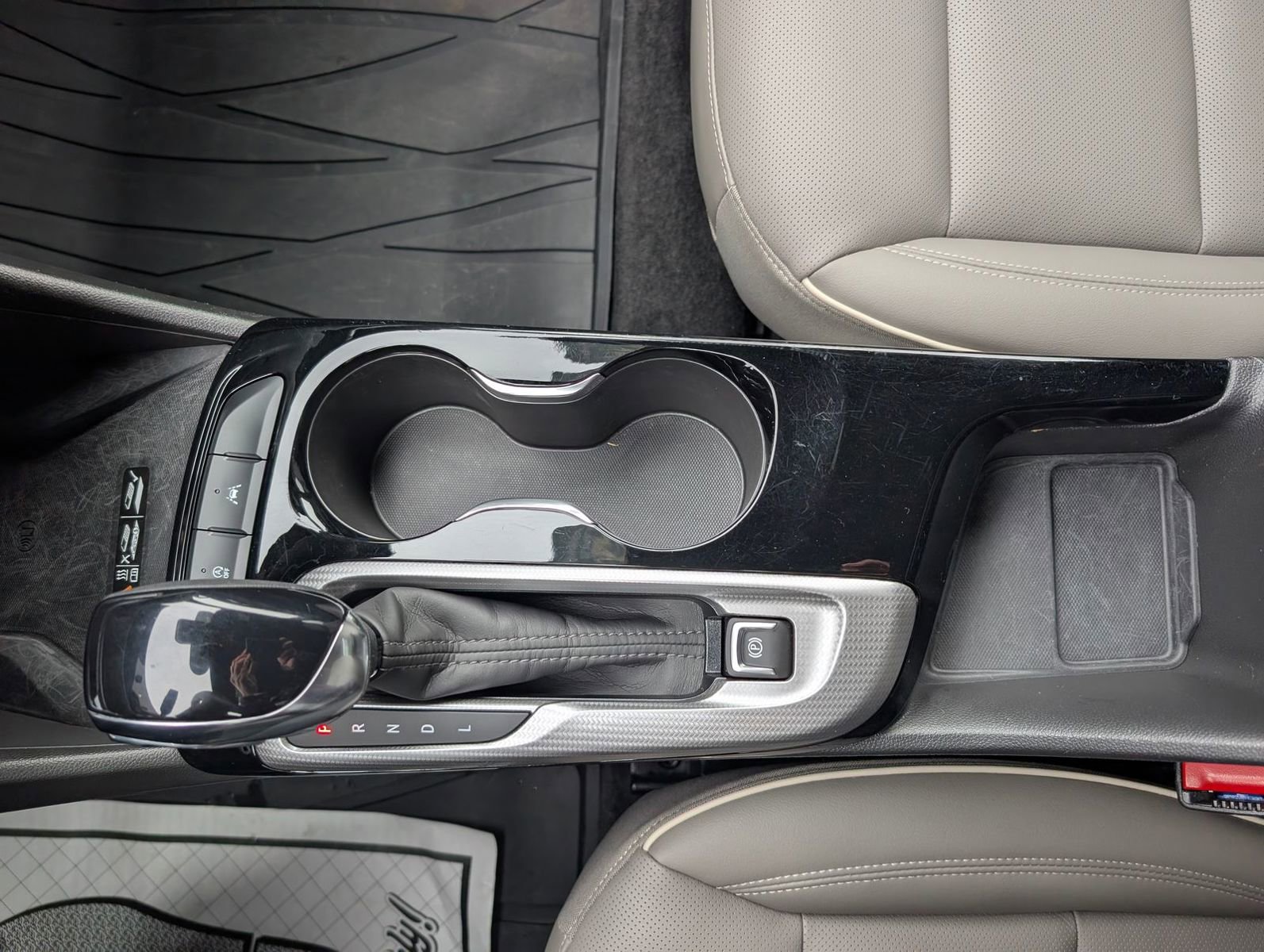 Certified 2025 Buick Envista Avenir image 23