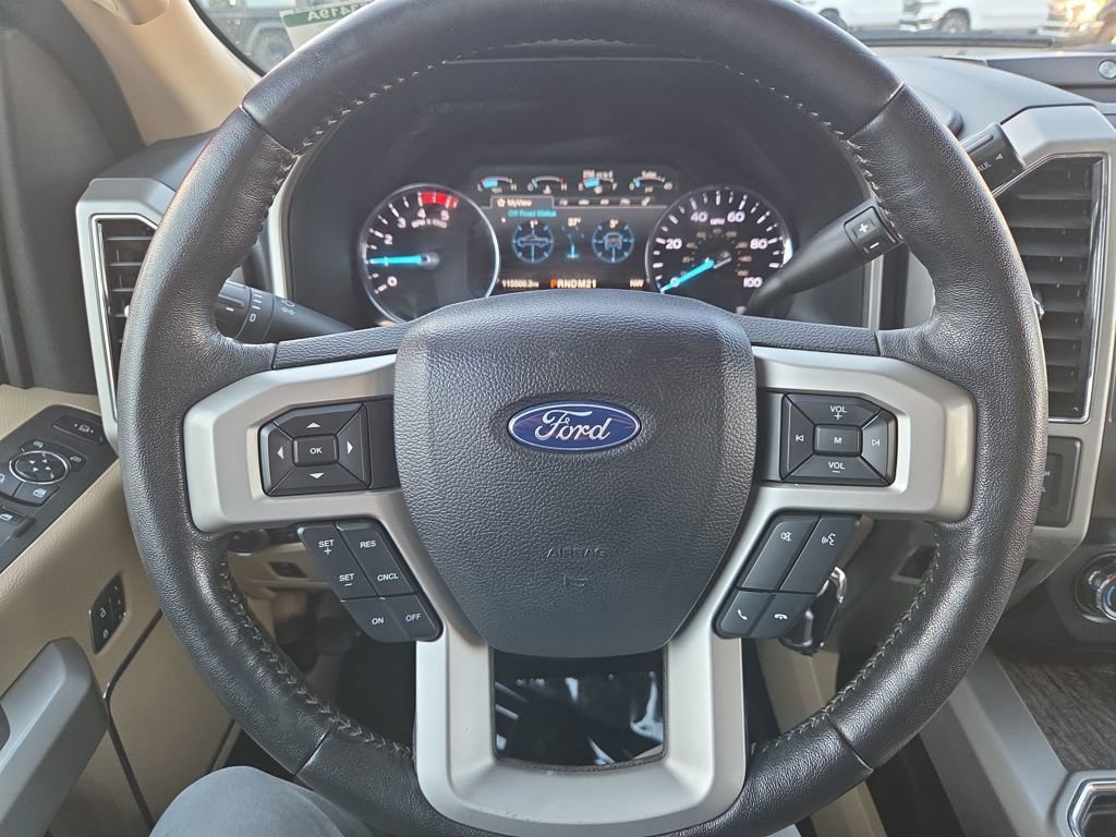 Used 2019 Ford F250 Lariat w/ Chrome Package image 17