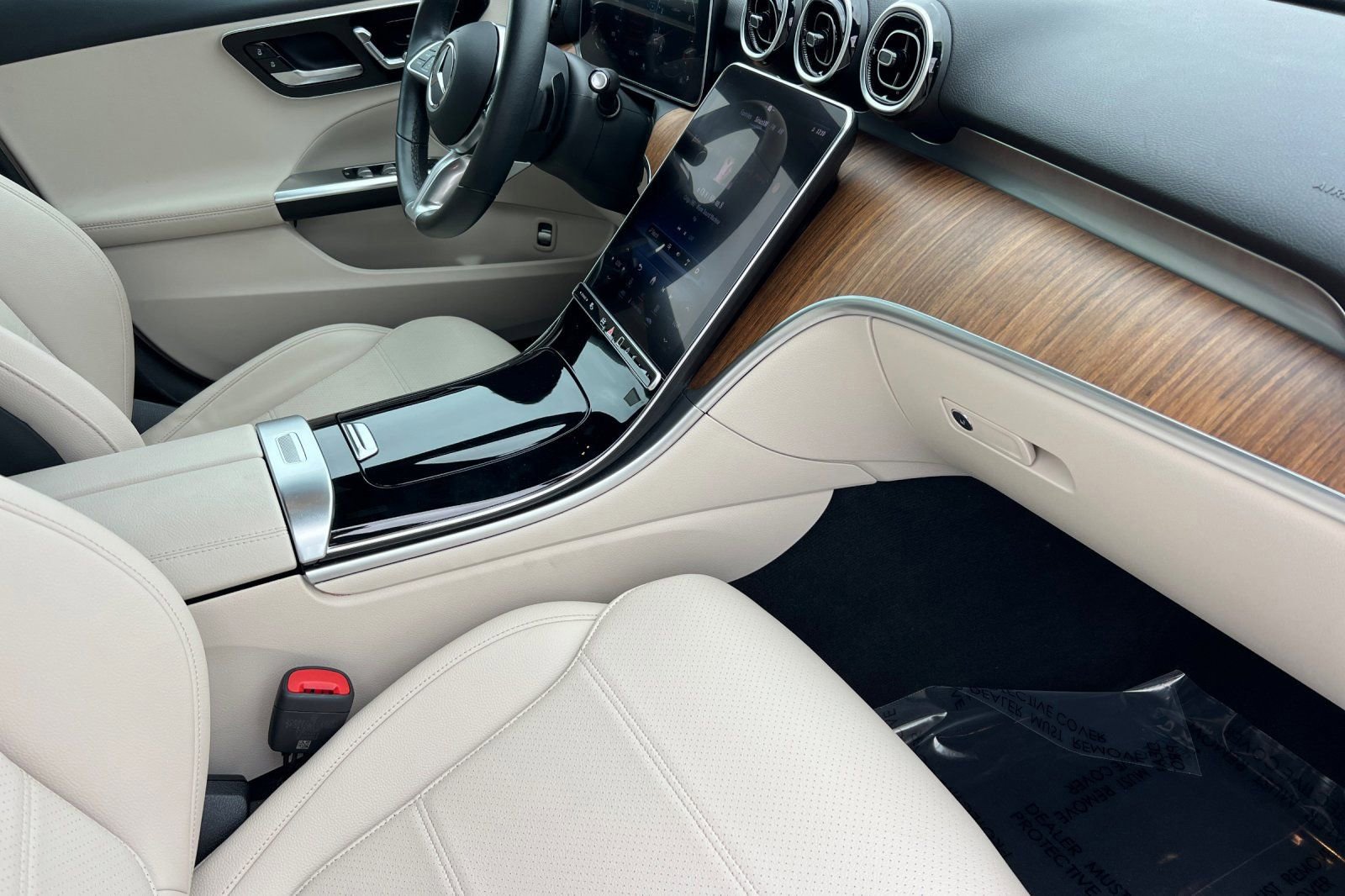 Certified 2024 Mercedes-Benz C 300 4MATIC Sedan image 18