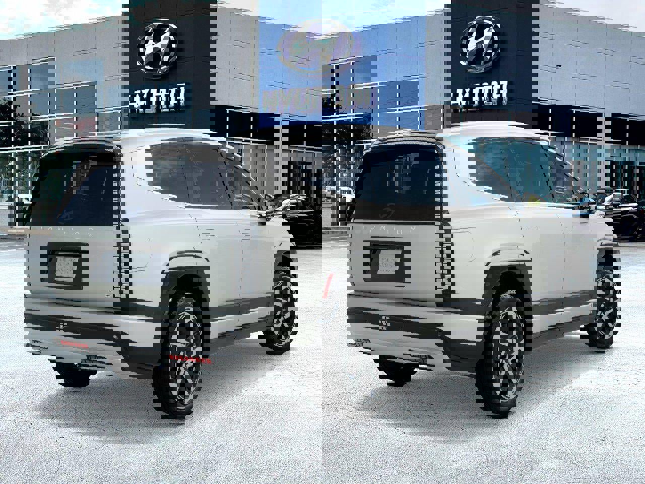 New 2026 Hyundai Ioniq 9 Limited image 4