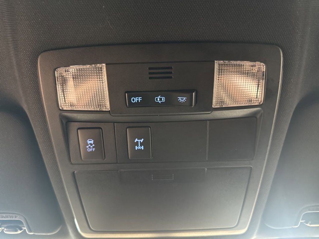 Used 2016 Toyota Tacoma TRD Off-Road w/ Towing Package RWD image 33