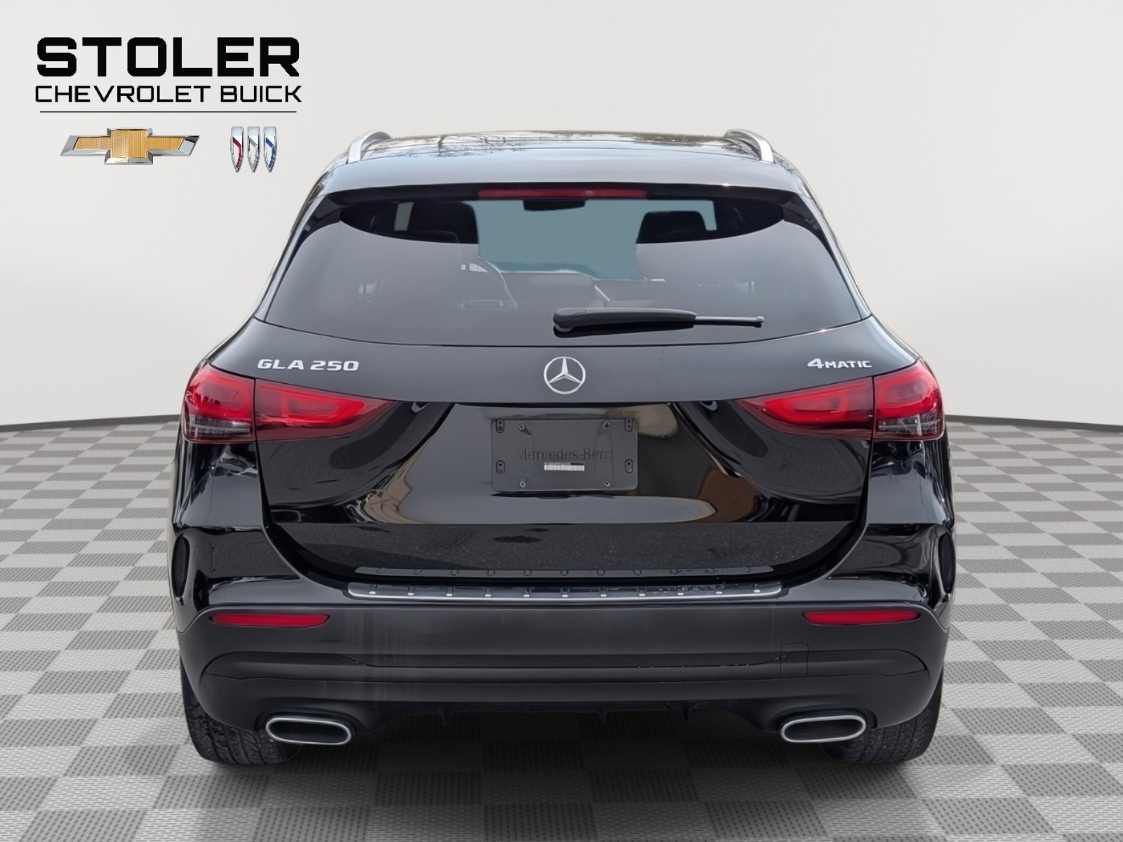 Used 2023 Mercedes-Benz GLA 250 4MATIC w/ AMG Line Exterior image 4