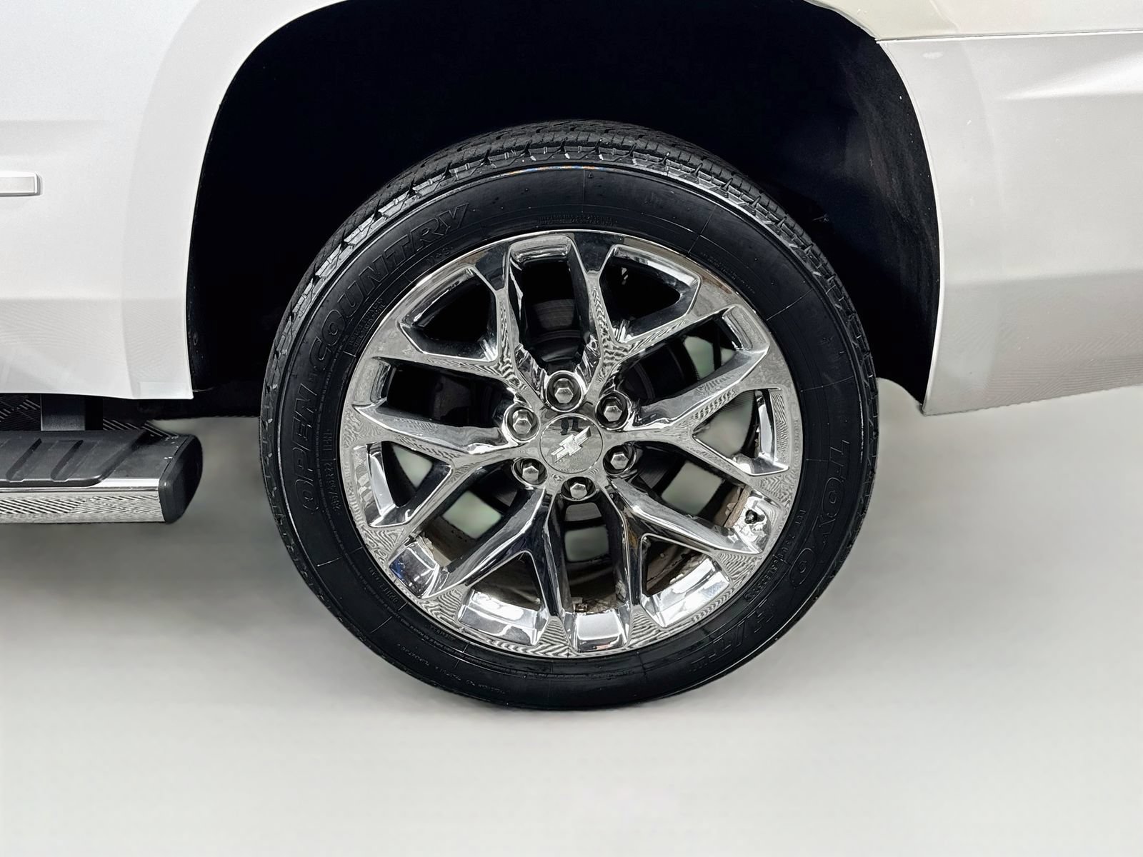 Used 2017 Chevrolet Tahoe Premier AWD/4WD image 35