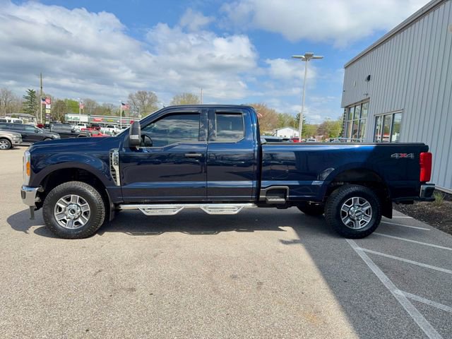 Used 2025 Ford F350 XLT image 4