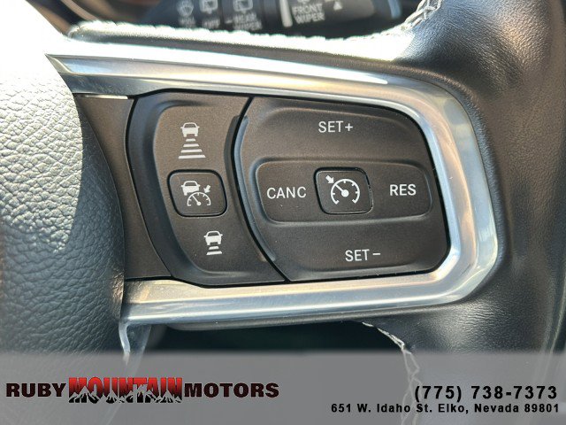 Used 2020 Jeep Wrangler Unlimited Sahara image 13