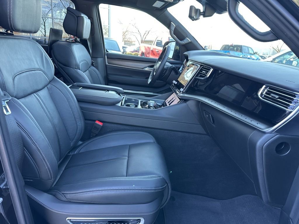 New 2026 Jeep Grand Wagoneer Summit w/ Rear Seat Video Group I image 60