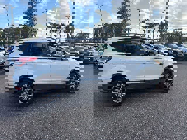 Used 2013 Ford Escape SE image 14