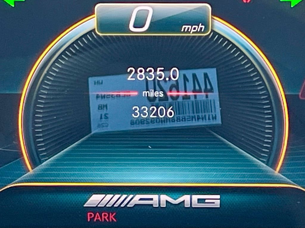 Certified 2021 Mercedes-Benz GLB 35 AMG 4MATIC image 27